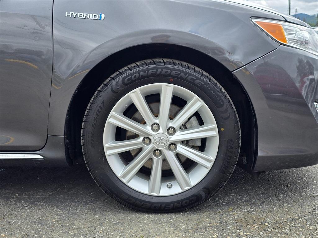 used 2012 Toyota Camry Hybrid car, priced at $14,780