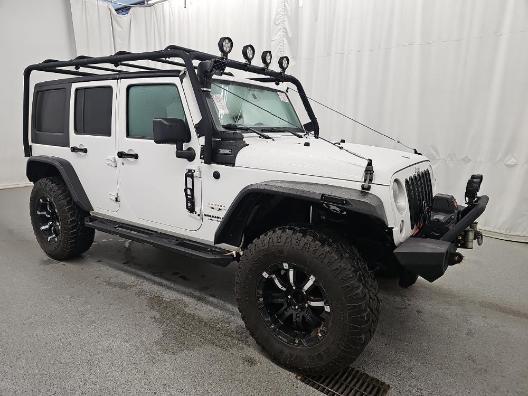 used 2016 Jeep Wrangler Unlimited car, priced at $25,743