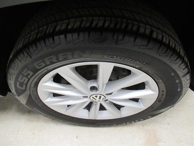 used 2018 Volkswagen Tiguan Limited car, priced at $12,950