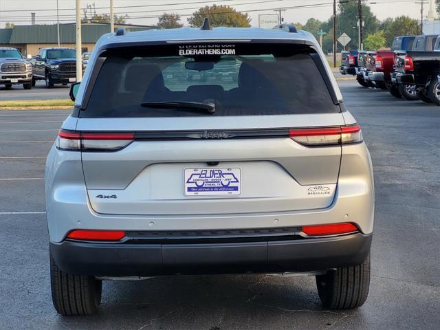 new 2025 Jeep Grand Cherokee car, priced at $45,030