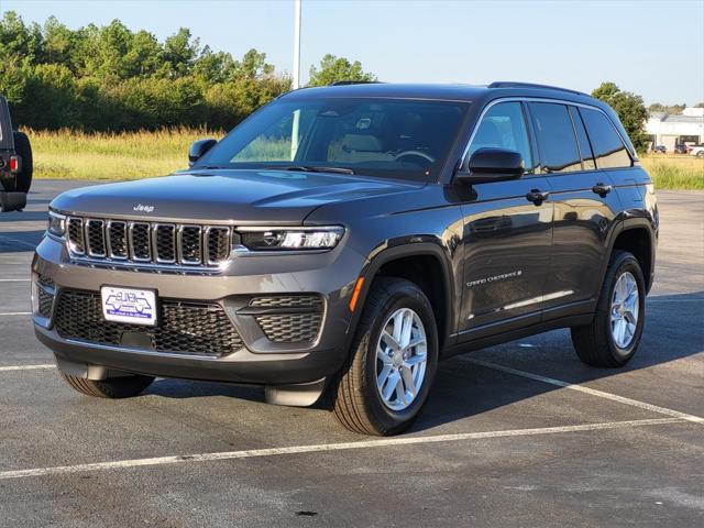 new 2025 Jeep Grand Cherokee car, priced at $42,470