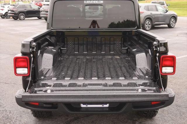 new 2025 Jeep Gladiator car, priced at $45,989