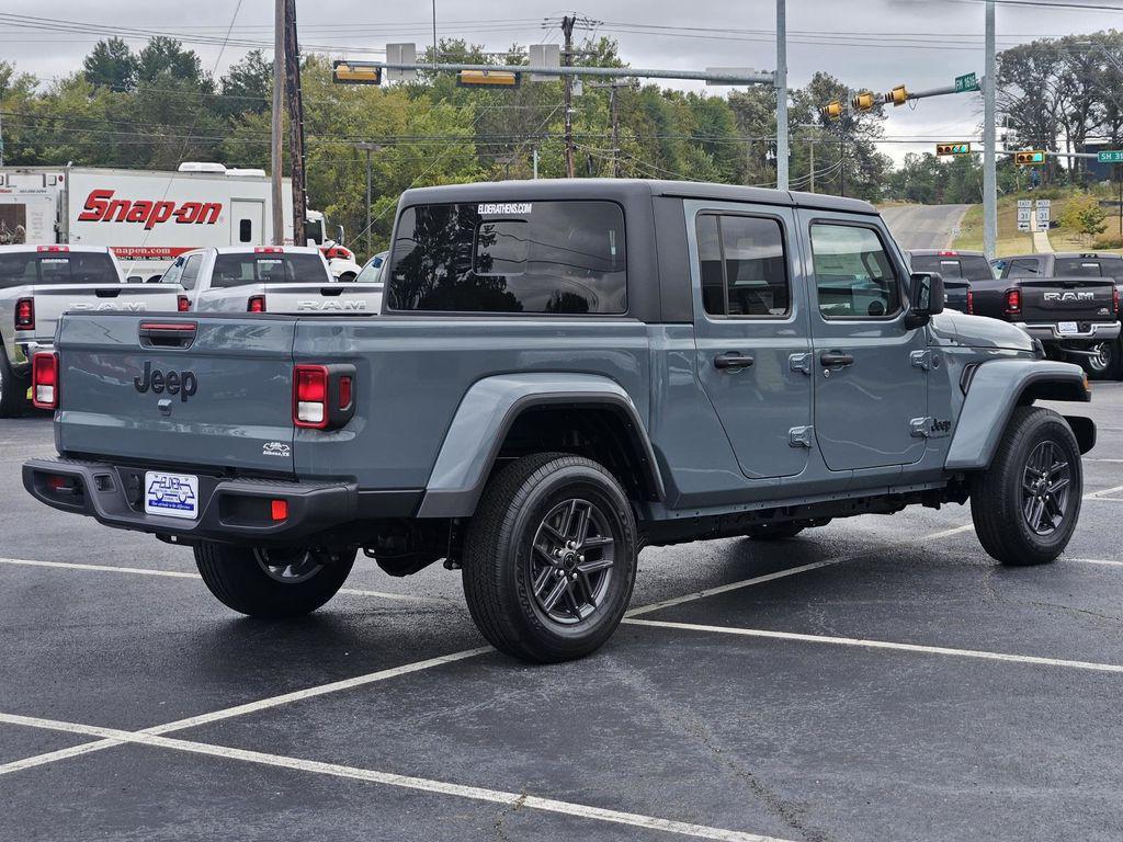 new 2025 Jeep Gladiator car, priced at $46,805