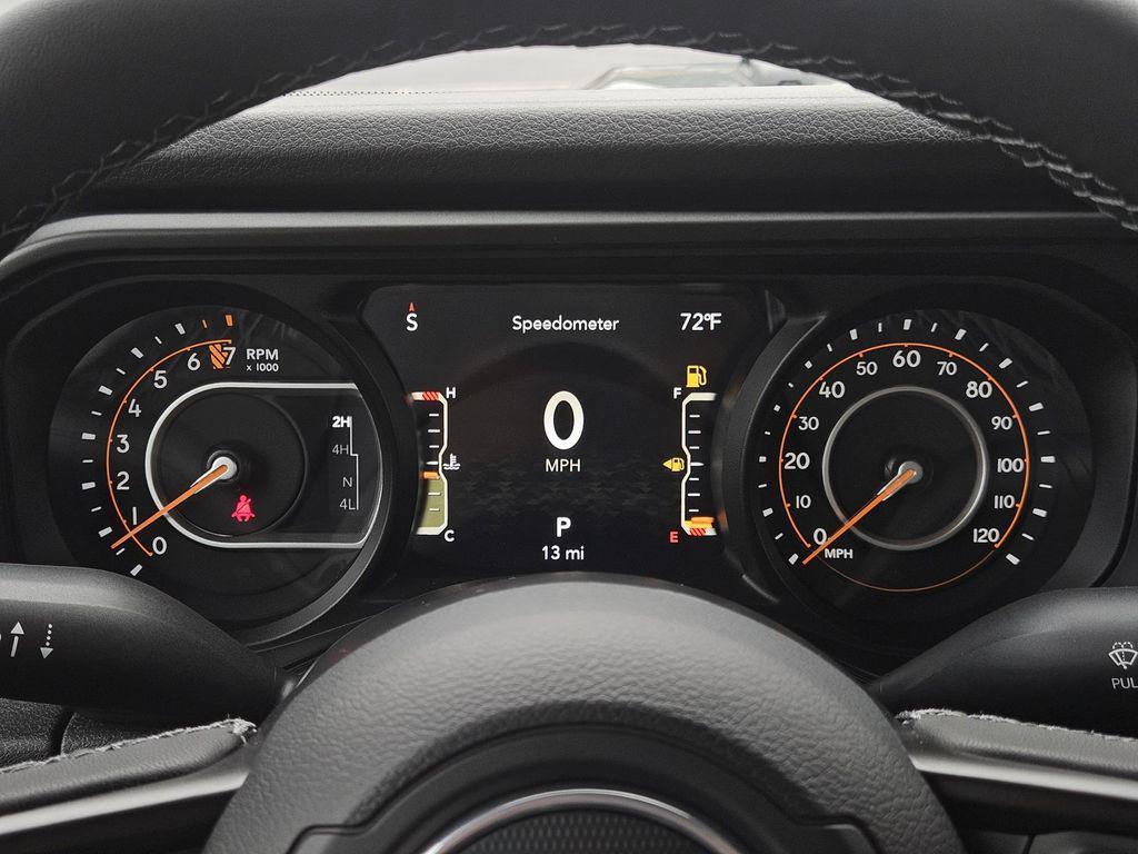 new 2025 Jeep Gladiator car, priced at $46,805