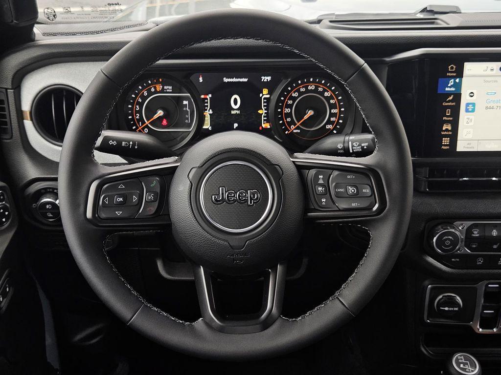 new 2025 Jeep Gladiator car, priced at $46,805