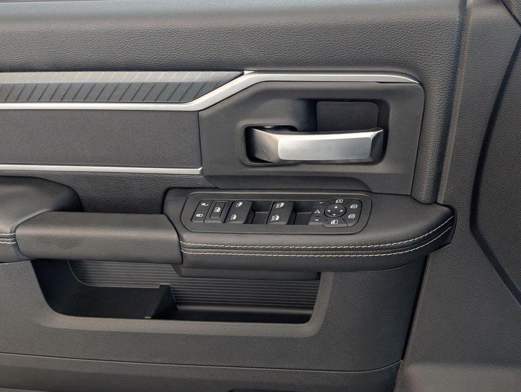 new 2025 Ram 3500 car, priced at $78,800