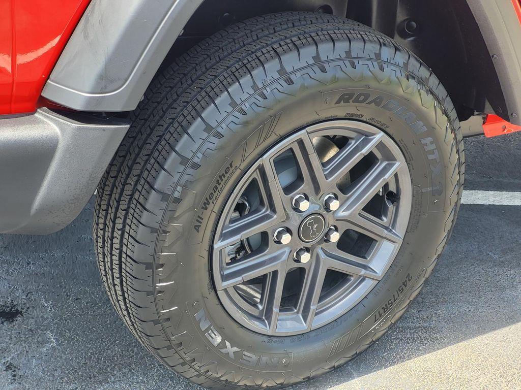 new 2025 Jeep Wrangler car, priced at $44,991