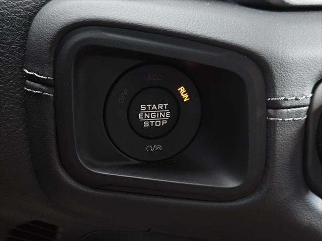new 2025 Jeep Gladiator car, priced at $45,794