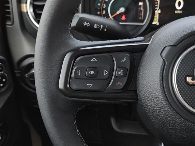 new 2025 Jeep Gladiator car, priced at $45,794