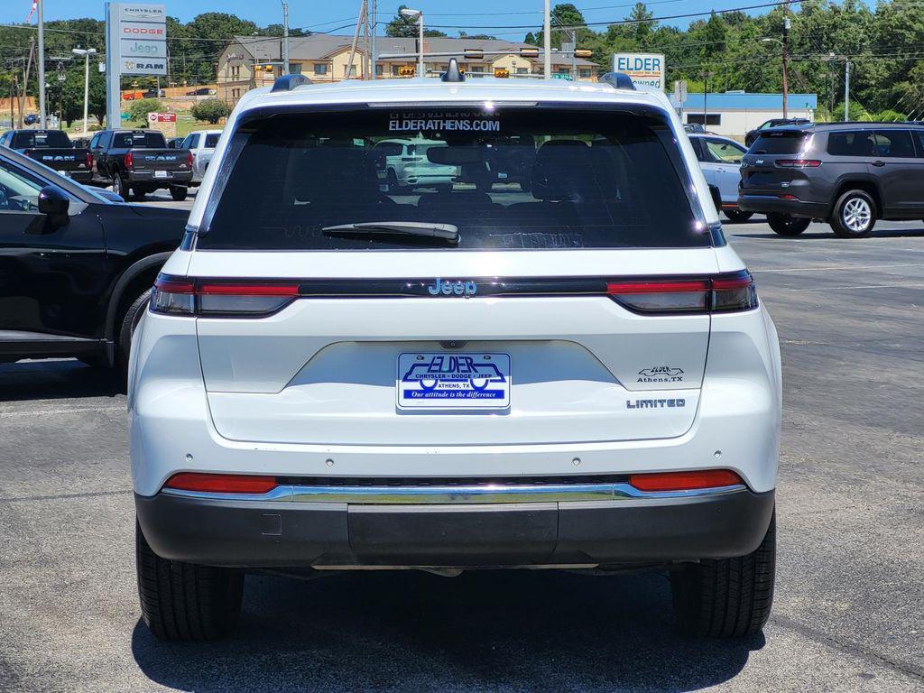 used 2022 Jeep Grand Cherokee car, priced at $28,995