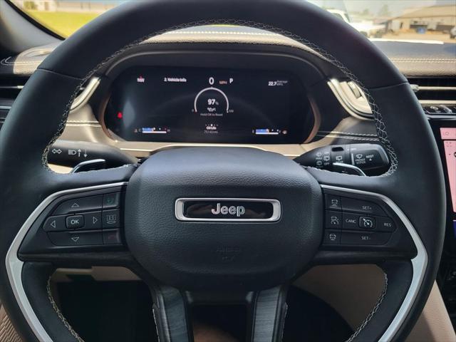 used 2023 Jeep Grand Cherokee car, priced at $28,995