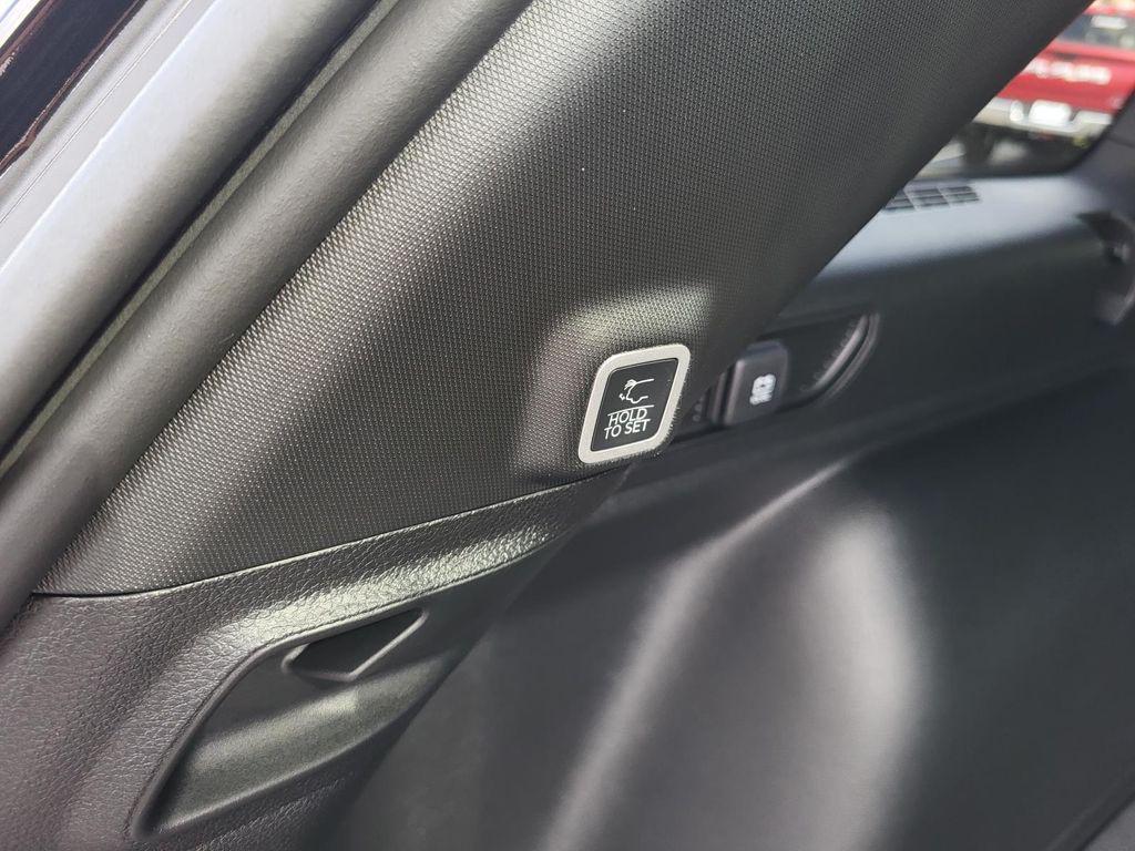 new 2025 Jeep Grand Cherokee car, priced at $41,475