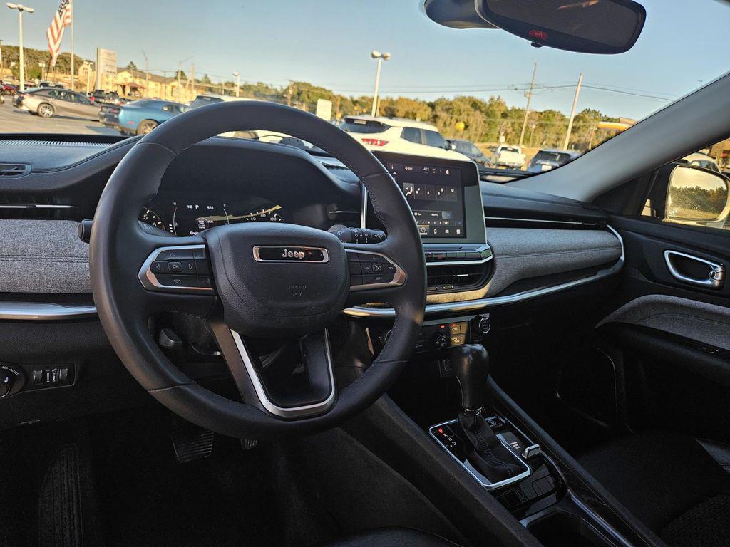 used 2022 Jeep Compass car, priced at $19,795