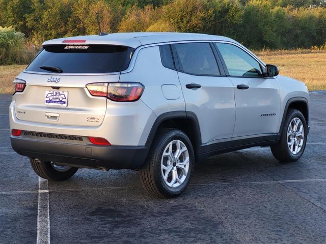 new 2025 Jeep Compass car, priced at $28,090