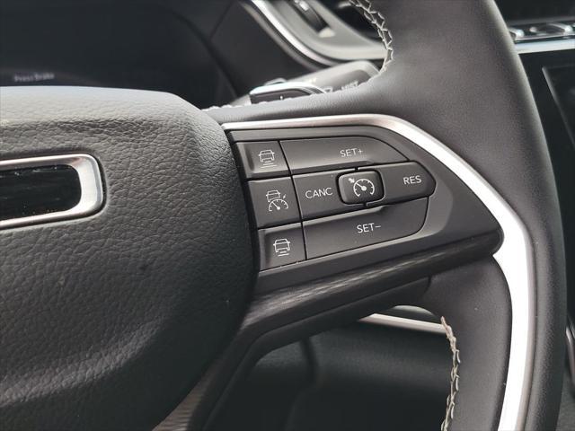 used 2025 Jeep Grand Cherokee car, priced at $35,995