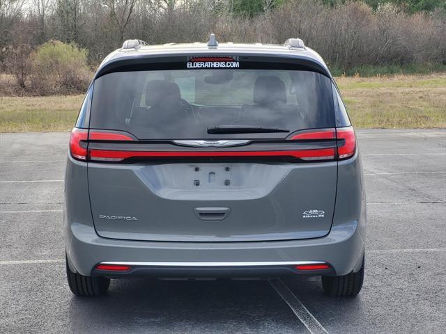 used 2022 Chrysler Pacifica car