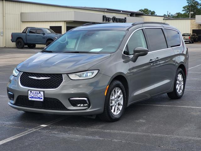 used 2022 Chrysler Pacifica car