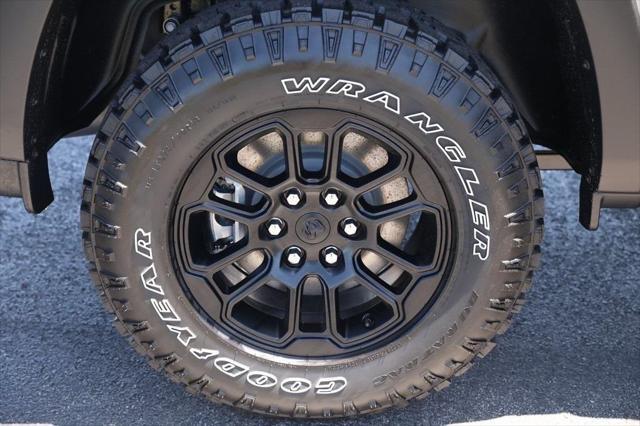 new 2025 Ram 1500 car, priced at $67,504