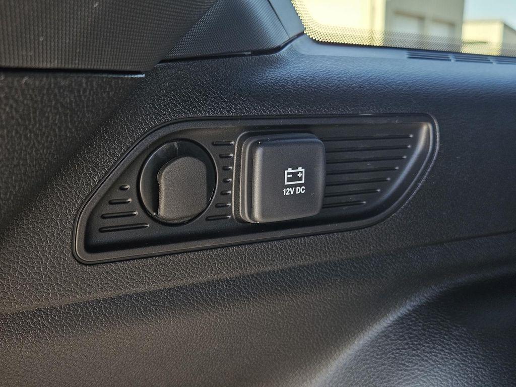 new 2025 Jeep Grand Cherokee car, priced at $40,125