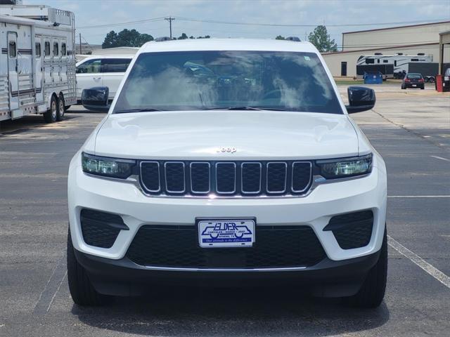 used 2024 Jeep Grand Cherokee car, priced at $32,995