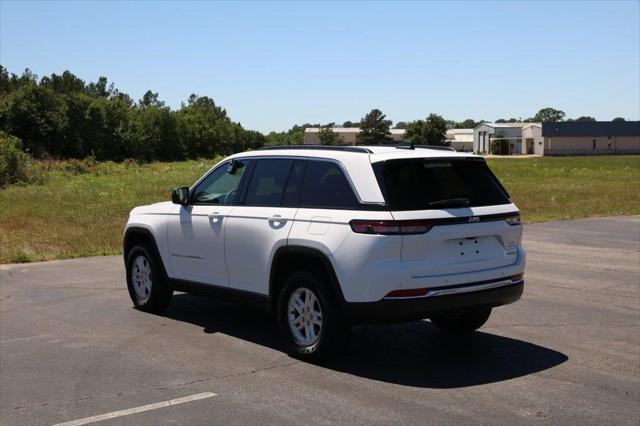 used 2024 Jeep Grand Cherokee car, priced at $32,995