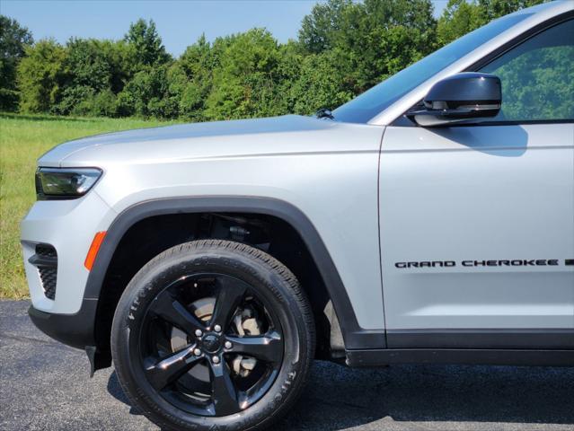 used 2023 Jeep Grand Cherokee car, priced at $31,995