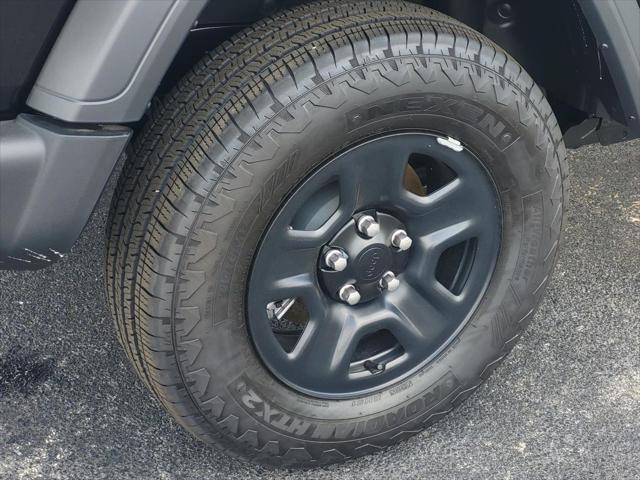 new 2025 Jeep Wrangler car, priced at $42,244
