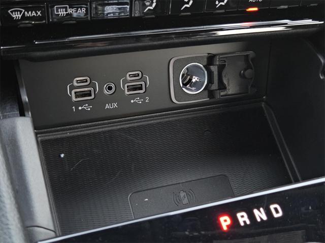 new 2025 Jeep Grand Cherokee car, priced at $40,184