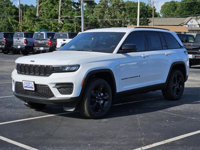 new 2025 Jeep Grand Cherokee car, priced at $40,184