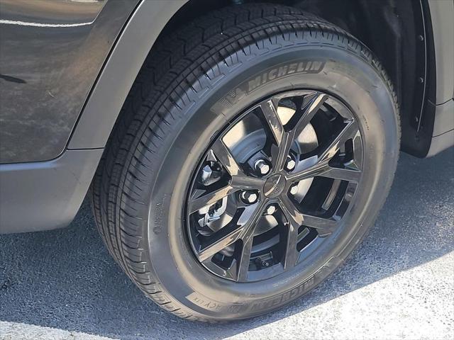 new 2025 Jeep Grand Cherokee L car, priced at $44,072