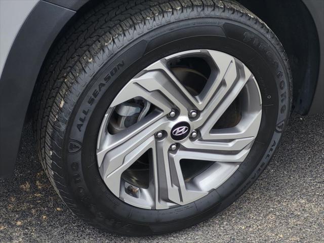 used 2023 Hyundai Santa Fe car, priced at $24,995
