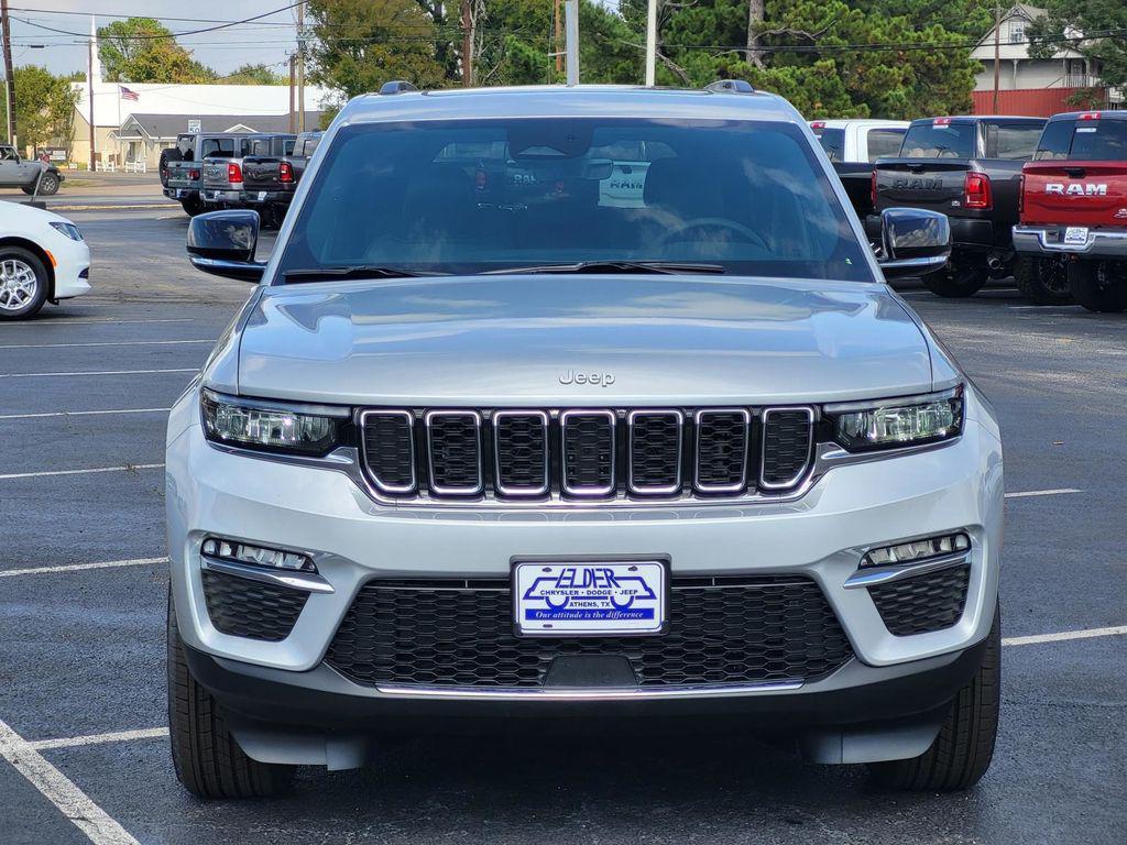 new 2025 Jeep Grand Cherokee car, priced at $49,530