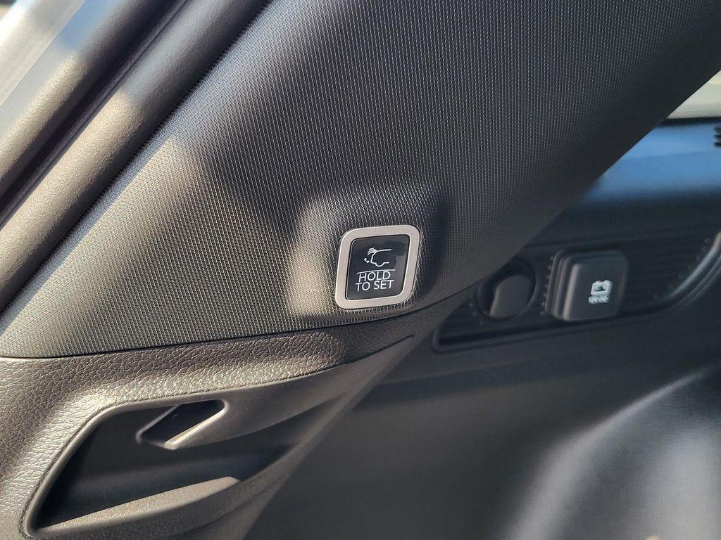 new 2025 Jeep Grand Cherokee car, priced at $49,530