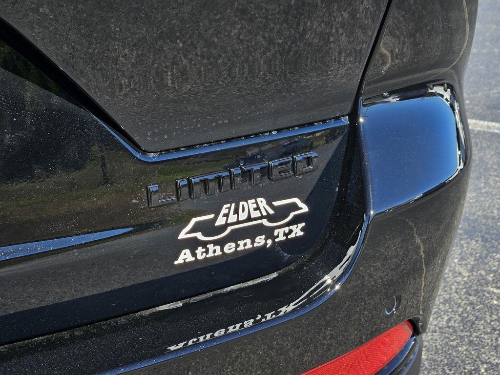 new 2025 Jeep Grand Cherokee car, priced at $46,970