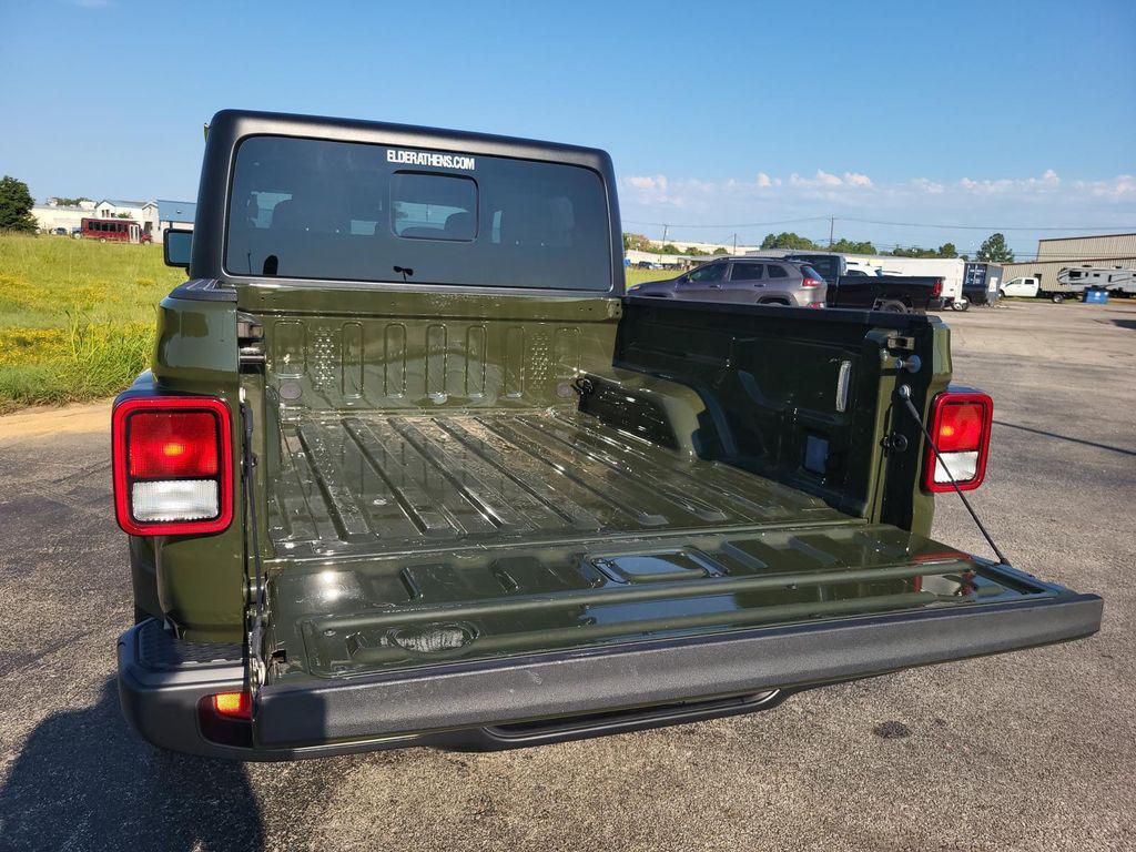 used 2024 Jeep Gladiator car, priced at $37,995