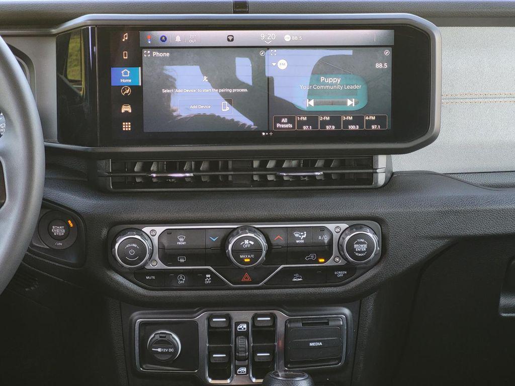 used 2024 Jeep Gladiator car, priced at $37,995