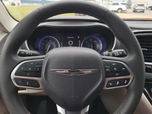 used 2023 Chrysler Pacifica car, priced at $25,995
