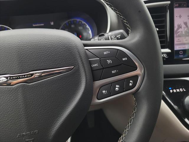 used 2023 Chrysler Pacifica car, priced at $25,995