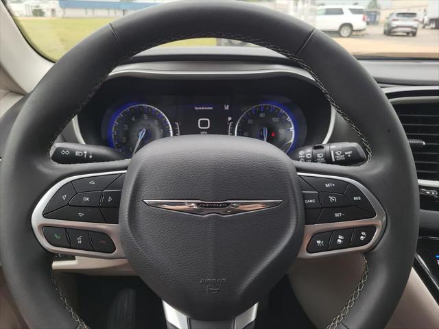 used 2023 Chrysler Pacifica car, priced at $25,995
