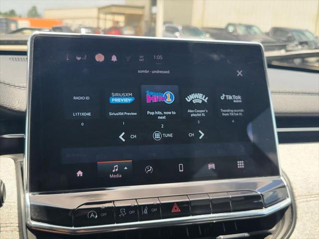 used 2022 Jeep Compass car, priced at $24,995