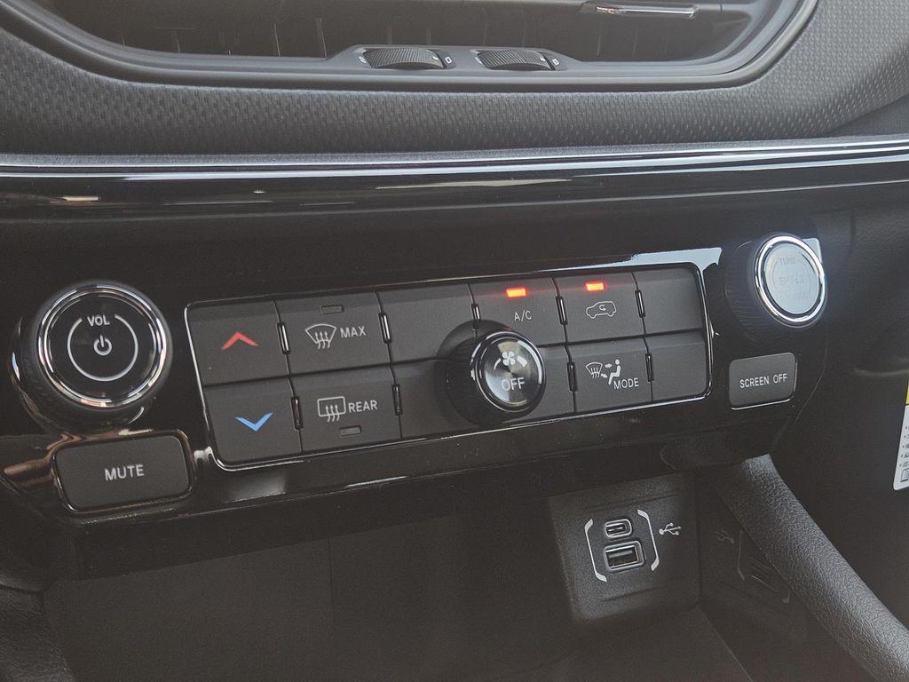 new 2026 Jeep Compass car, priced at $33,410