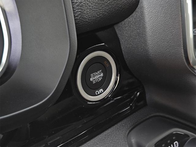 new 2025 Ram 1500 car, priced at $61,421