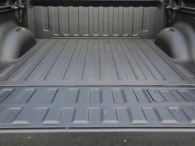 new 2025 Ram 1500 car, priced at $61,421