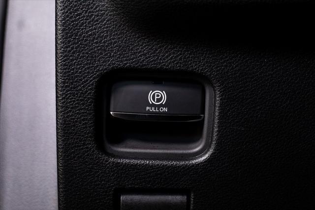 used 2025 Jeep Grand Cherokee L car, priced at $41,995