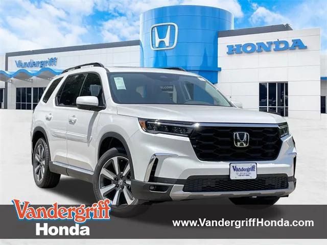 new 2025 Honda Pilot car, priced at $50,040