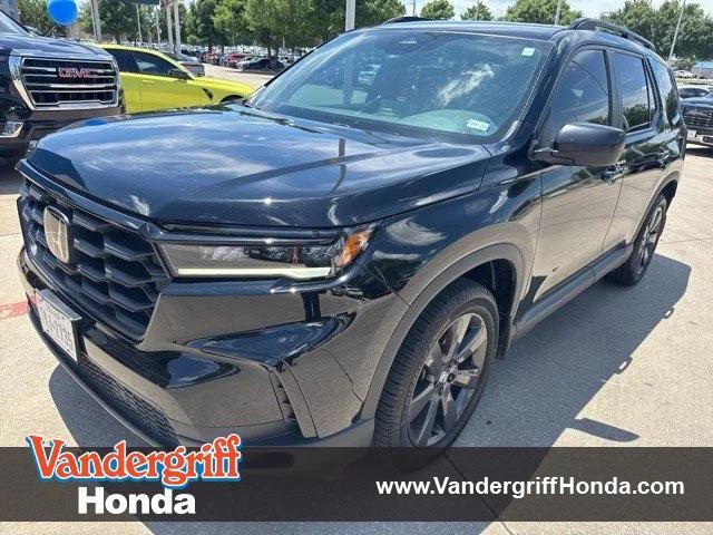 used 2023 Honda Pilot car, priced at $33,896