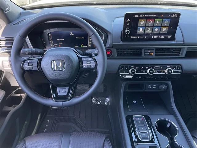 new 2025 Honda Pilot car, priced at $54,111