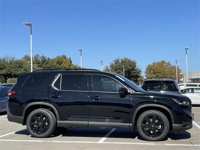 new 2025 Honda Pilot car, priced at $54,111