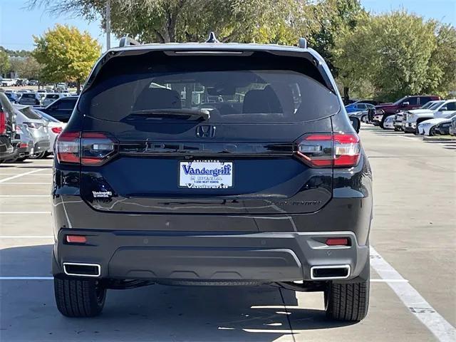 new 2025 Honda Pilot car, priced at $54,111