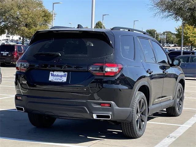 new 2025 Honda Pilot car, priced at $54,111
